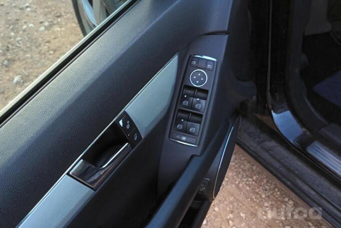 Mercedes-Benz C-Class W204/S204 wagon 5-doors