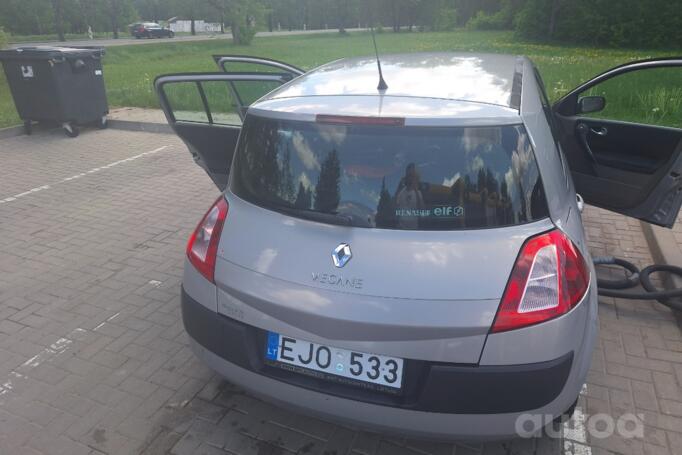 Renault Megane 2 generation Hatchback 5-doors