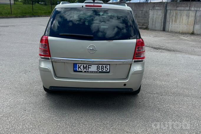 Opel Zafira B Minivan 5-doors