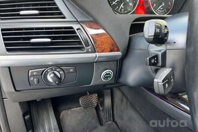 BMW X5 E70 Crossover