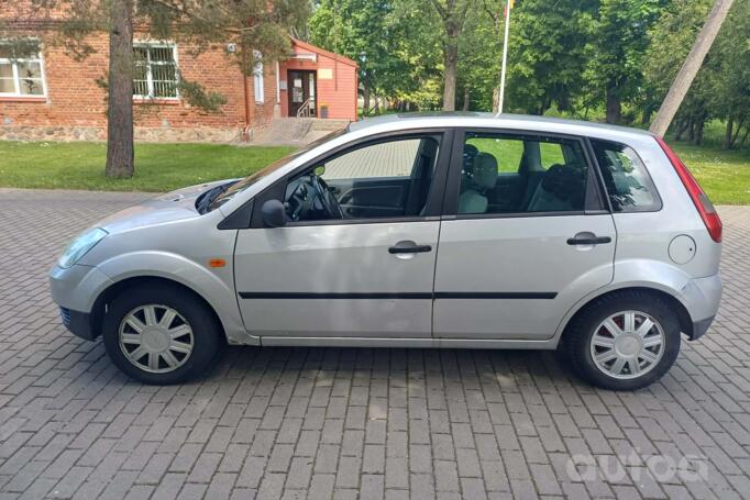 Ford Fiesta 5 generation Hatchback 5-doors
