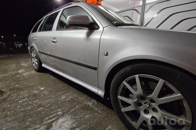 Skoda Octavia RS A4 liftback 