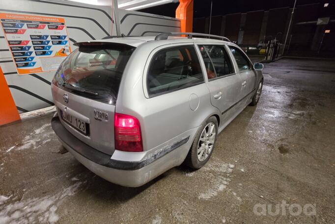 Skoda Octavia RS A4 liftback 