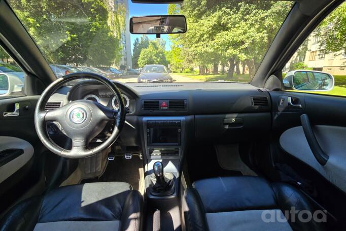 Skoda Octavia RS A4 liftback 