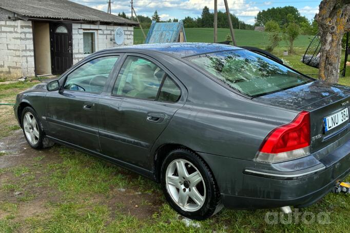 Volvo S60 1 generation [restyling] Sedan
