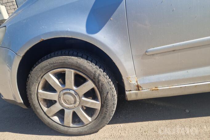 Volkswagen Golf Plus 1 generation