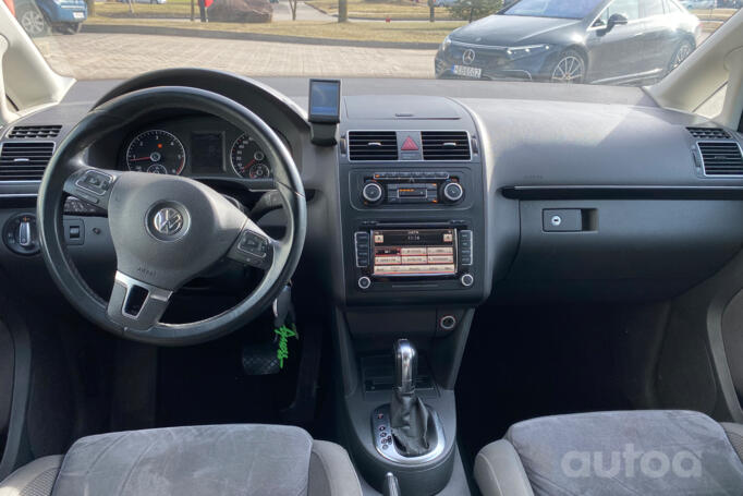 Volkswagen Touran 1 generation [2th restyling] Minivan