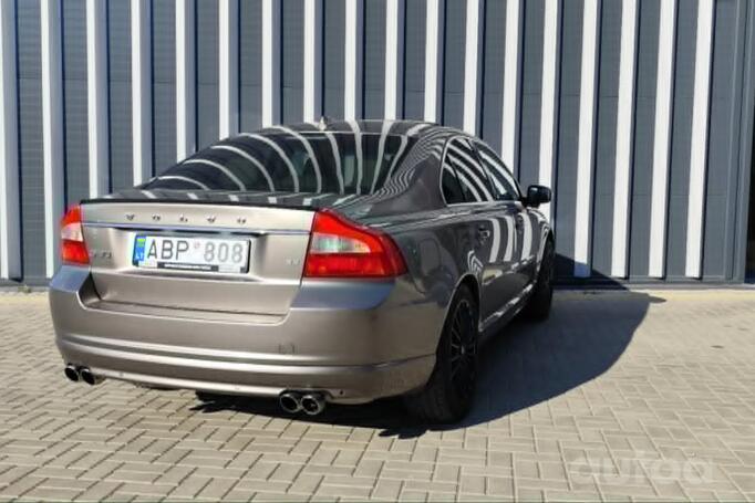 Volvo S80 2 generation Sedan