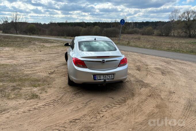 Opel Insignia A Sedan 4-doors
