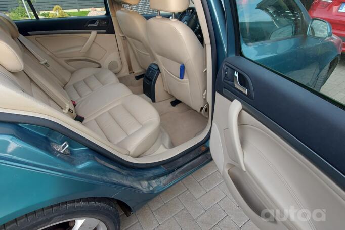 Skoda Octavia 2 generation Liftback 5-doors