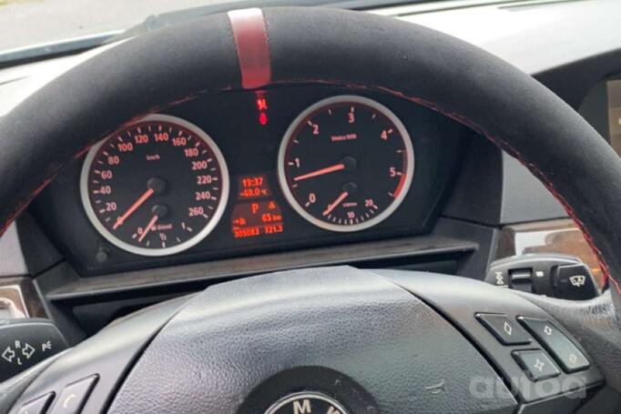 BMW 5 Series E60/E61 Touring wagon
