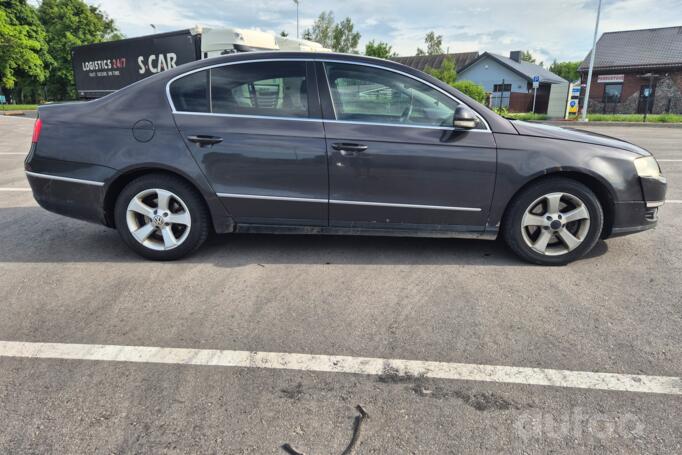 Volkswagen Passat B6 Sedan 4-doors