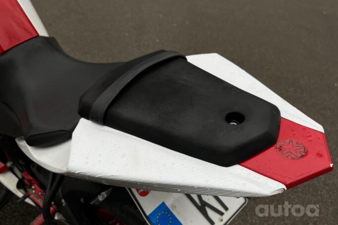 Yamaha YZF