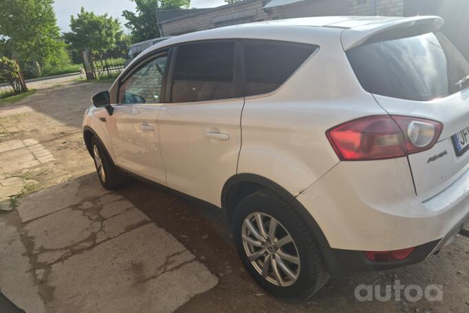 Ford Kuga 1 generation Crossover