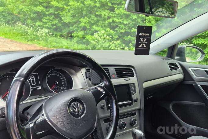 Volkswagen Golf 7 generation Variant wagon 5-doors