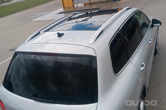 Volkswagen Touareg 2 generation Crossover