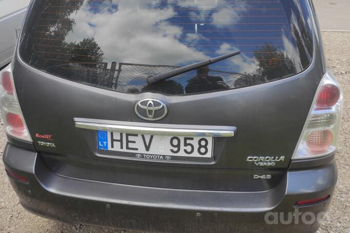 Toyota Corolla Verso 1 generation [restyling] Minivan