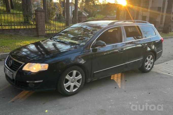 Volkswagen Passat B6 wagon 5-doors