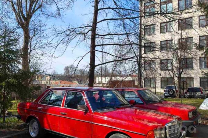 Mercedes-Benz W123
