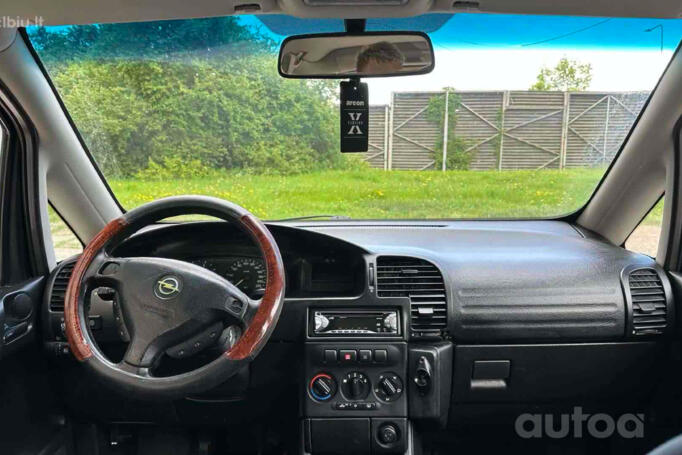 Opel Zafira