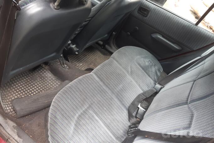 Ford Fiesta 3 generation Hatchback 5-doors