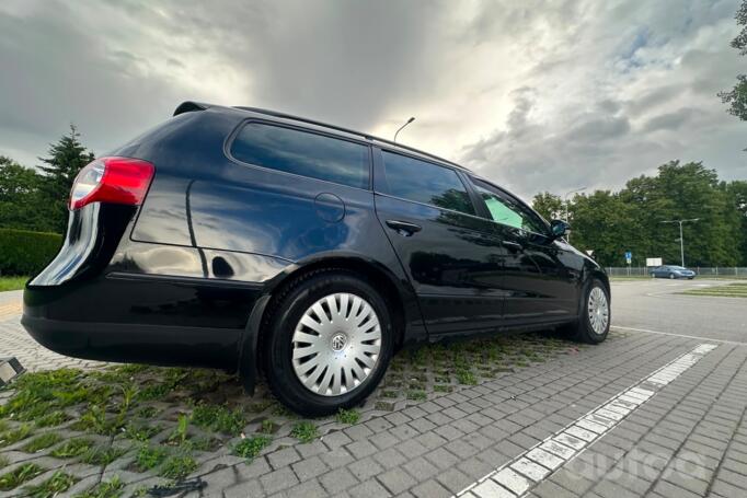 Volkswagen Passat B6 wagon 5-doors
