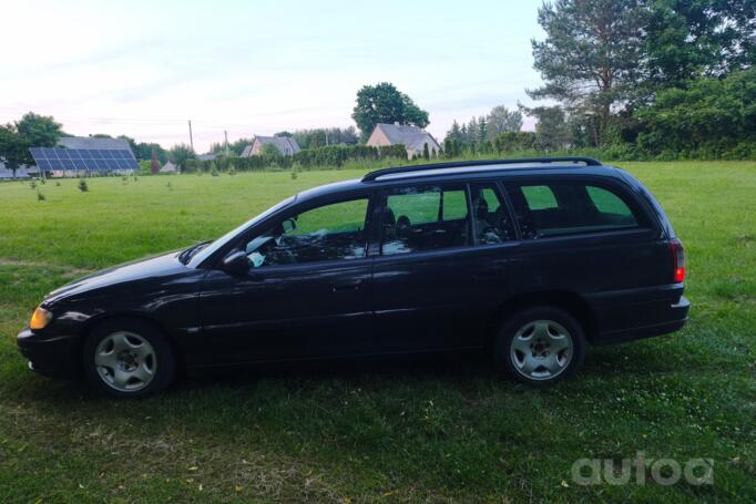 Opel Omega B [restyling] wagon