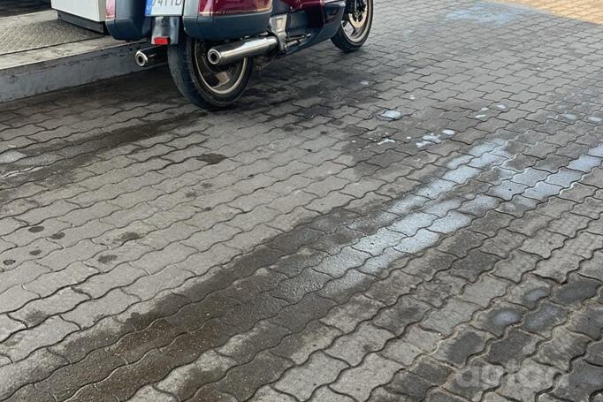 Honda ST