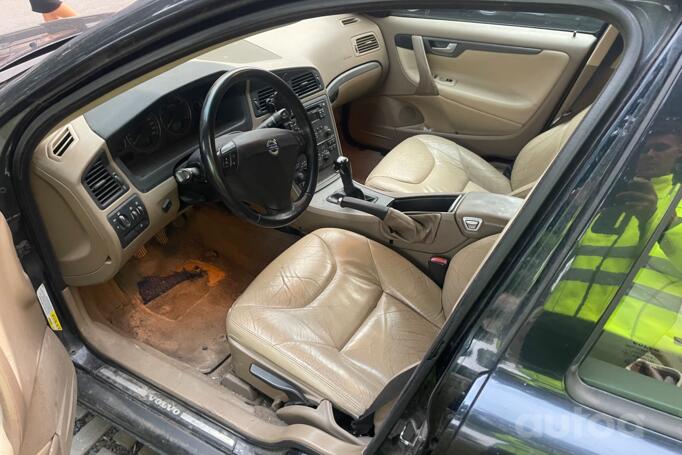 Volvo S60 1 generation [restyling] Sedan