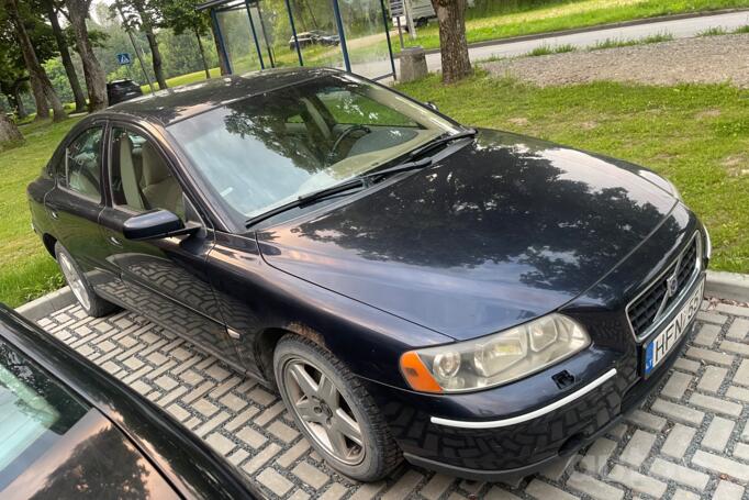 Volvo S60 1 generation [restyling] Sedan