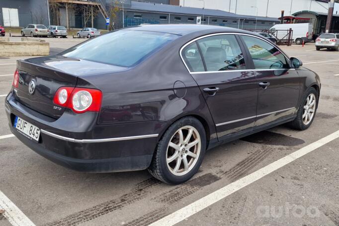 Volkswagen Passat B6 Sedan 4-doors