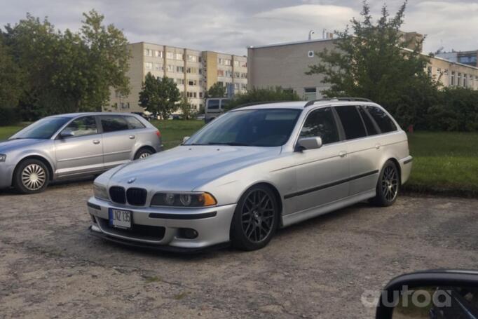 BMW 5 Series E39 Touring wagon