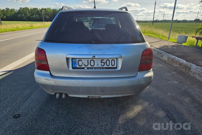 Audi A4 B5 Avant wagon 5-doors