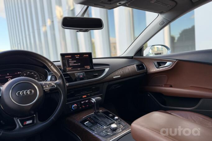 Audi A7 4G Sportback liftback