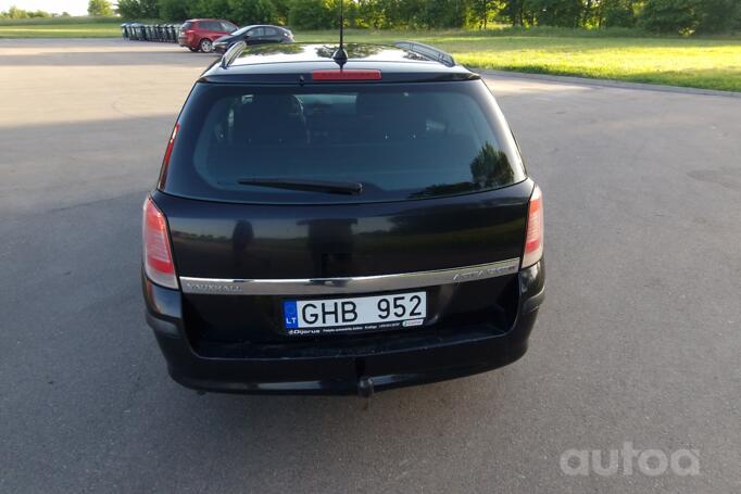 Opel Astra H [restyling]