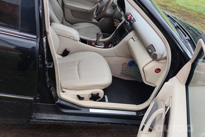 Mercedes-Benz C-Class W203/S203/CL203 [restyling] Sedan 4-doors