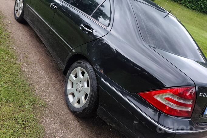 Mercedes-Benz C-Class W203/S203/CL203 [restyling] Sedan 4-doors