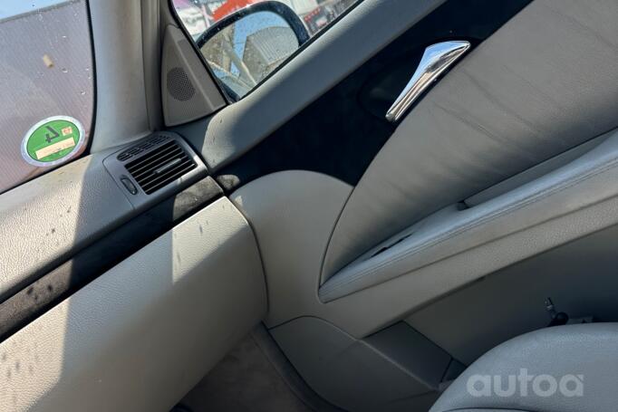 Mercedes-Benz E-Class W211 Sedan