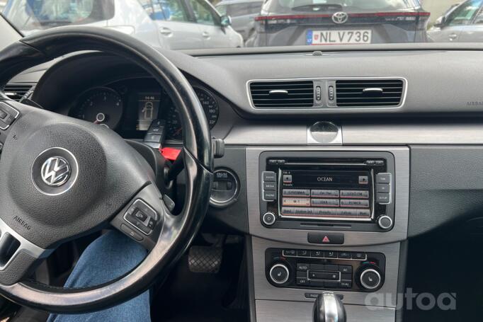 Volkswagen Passat B7 Variant wagon 5-doors