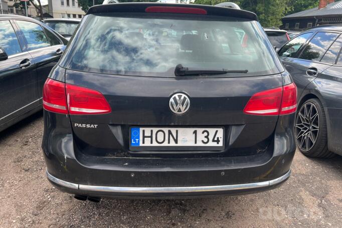 Volkswagen Passat B7 Variant wagon 5-doors