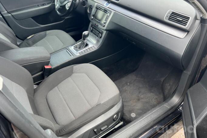 Volkswagen Passat B7 Variant wagon 5-doors
