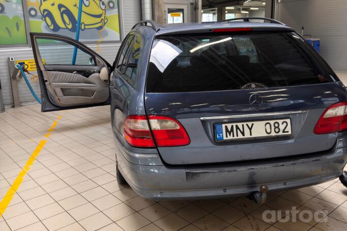 Mercedes-Benz E-Class W211/S211 wagon 5-doors