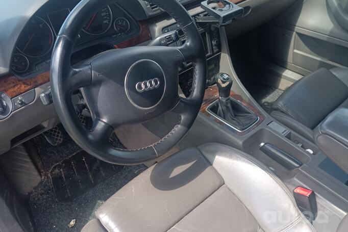 Audi A4 B6 Avant wagon 5-doors
