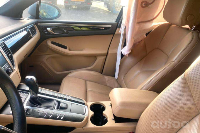 Porsche Macan 1 generation Crossover