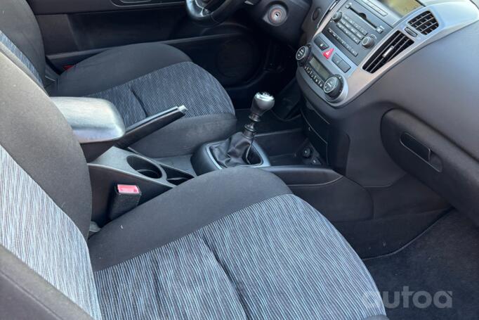 Kia Ceed 1 generation