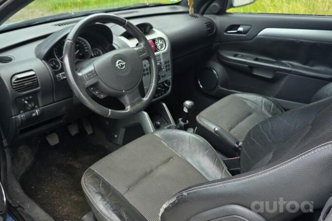 Opel Tigra 2 generation Twin Top cabriolet