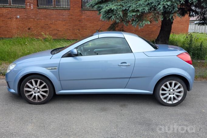 Opel Tigra 2 generation Twin Top cabriolet