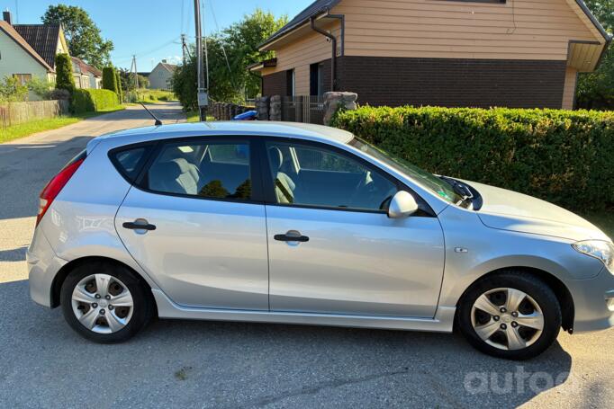 Hyundai i30 1 generation [restyling]