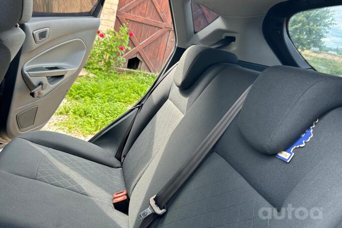 Ford Fiesta 5 generation [restyling] Hatchback 5-doors