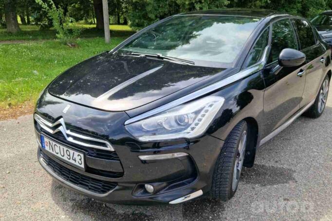 Citroen DS5